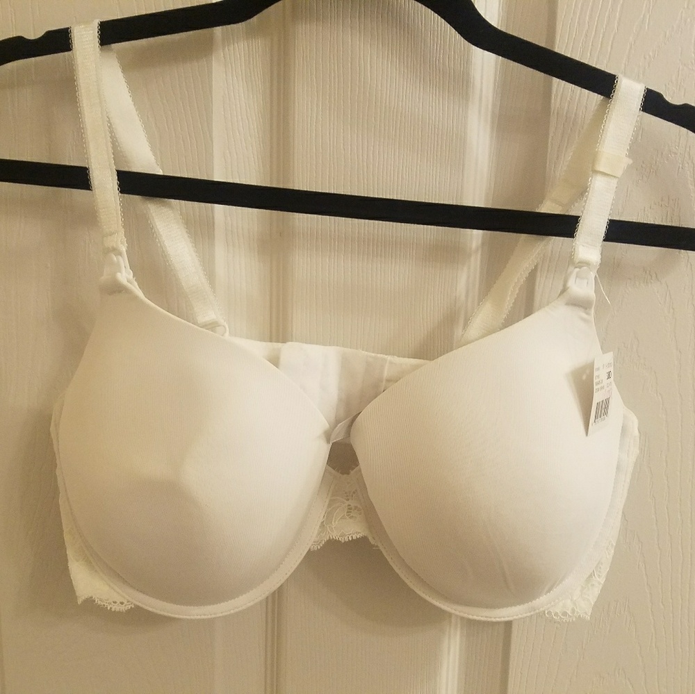 NWT Motherhood Nursing Bra